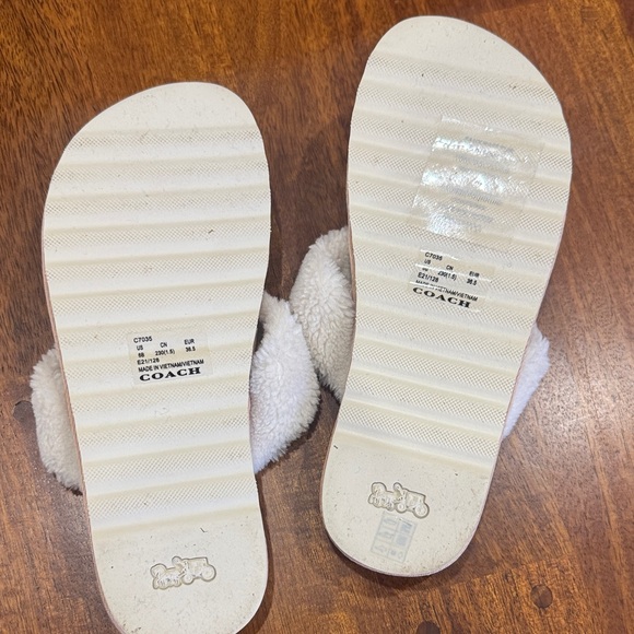 Coach Cream Plush Flip Flops - Picture 4 of 9